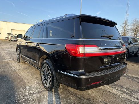 Used 2019 Lincoln Navigator L Reserve image 3