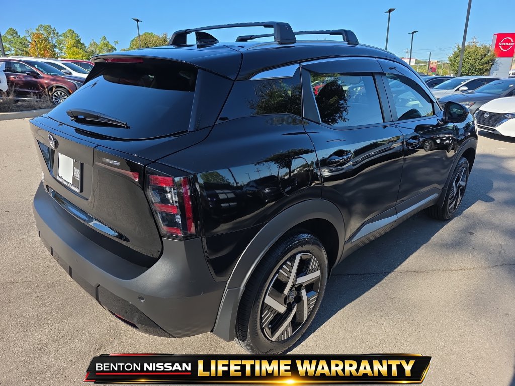 Used 2026 Nissan Kicks SV w/ SV Premium Package FWD image 11