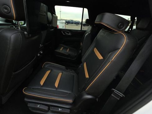 Used 2021 GMC Yukon AT4 w/ AT4 Premium Plus Package image 12