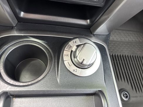 Used 2022 Toyota 4Runner SR5 Premium w/ Moonroof Package image 37