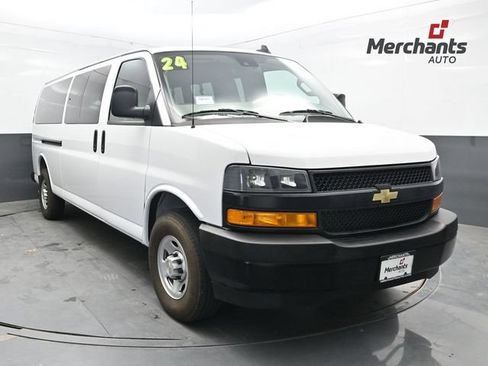 Used 2024 Chevrolet Express 3500 LS RWD image 1
