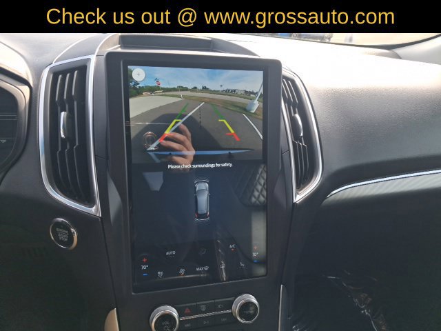 Used 2023 Ford Edge Titanium AWD/4WD image 17