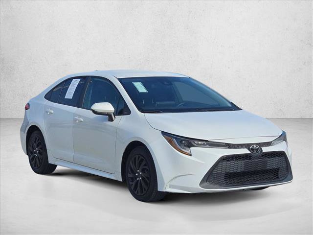 Used 2021 Toyota Corolla LE FWD image 3