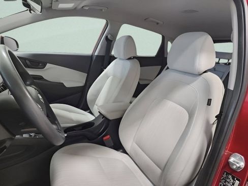 Used 2023 Hyundai Kona SEL image 20