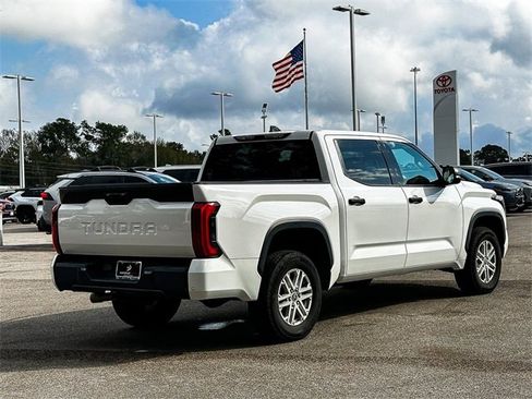 Used 2022 Toyota Tundra SR5 image 8
