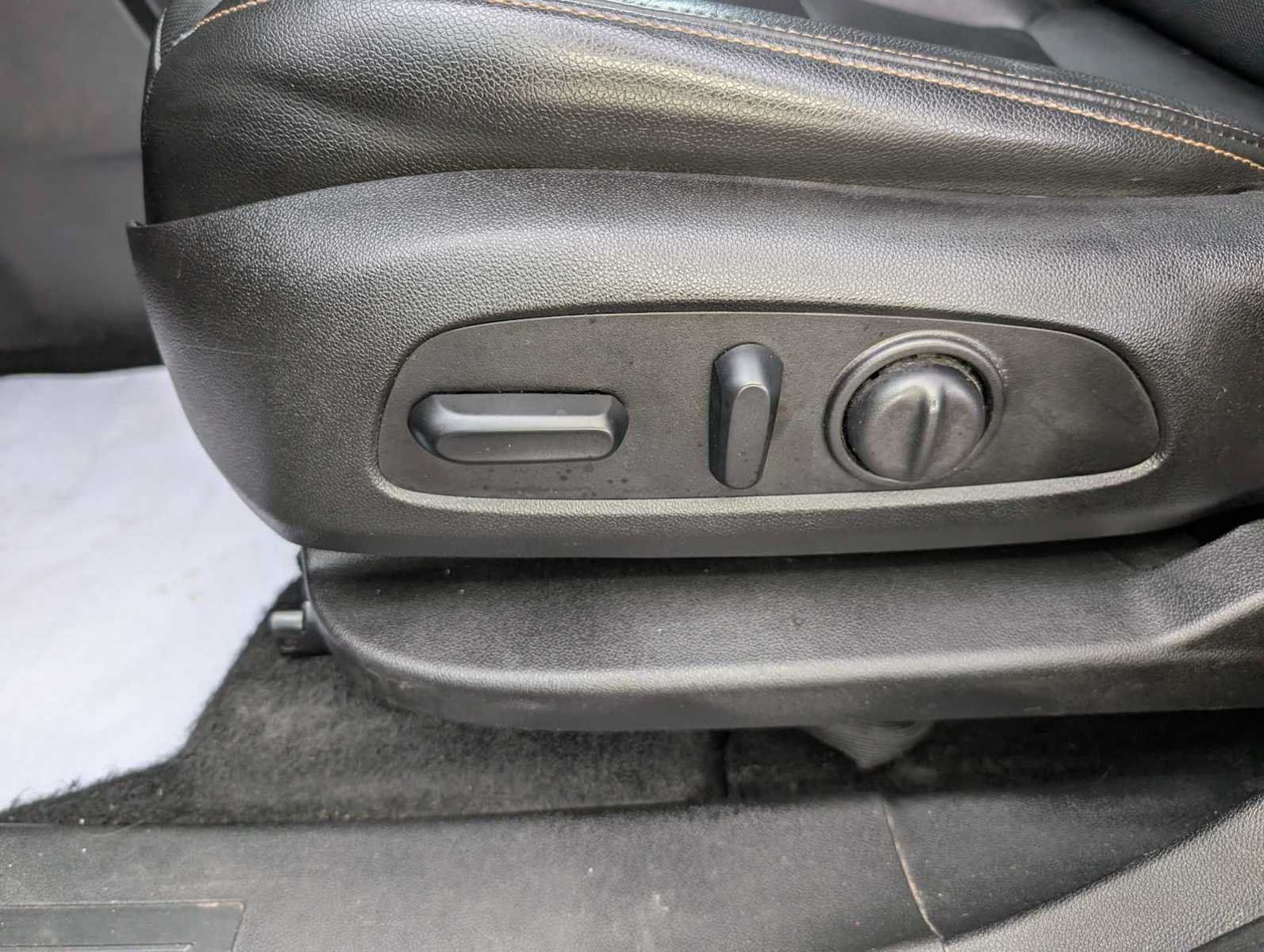 Used 2019 GMC Terrain SLT w/ Preferred Package AWD/4WD image 38