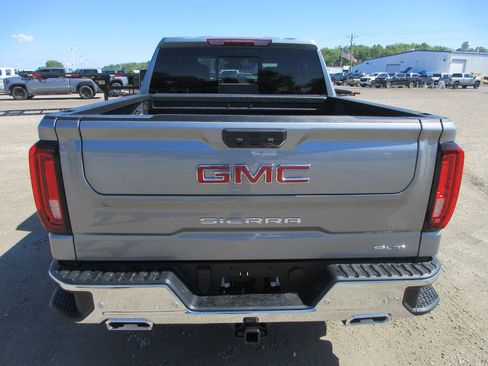 New 2026 GMC Sierra 1500 SLT w/ SLT Premium Plus Package AWD/4WD image 6