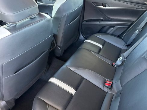 Used 2025 Toyota Camry SE FWD image 6