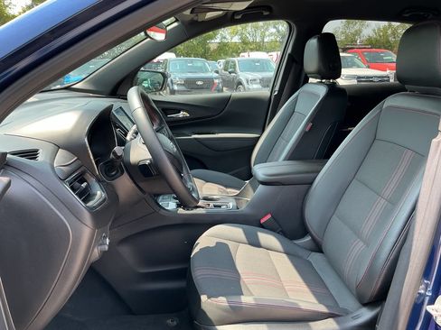 Used 2023 Chevrolet Equinox RS AWD/4WD image 16