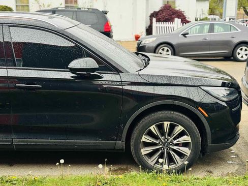 Used 2022 Lincoln Corsair Reserve w/ Elements Package AWD/4WD image 3