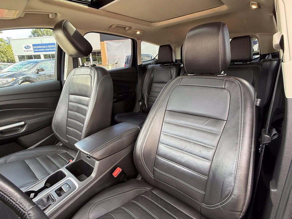 Used 2018 Ford Escape SEL w/ Ford Safe & Smart Package AWD/4WD image 20