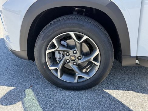 New 2026 Chevrolet Trax LT w/ Driver Confidence Package image 26