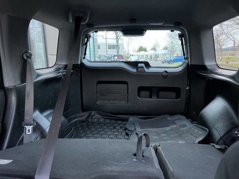 Used 2005 Honda CR-V EX image 22