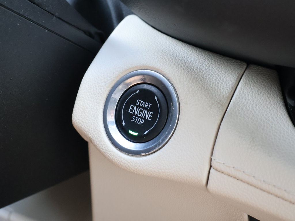 Certified 2023 Buick Envision Preferred FWD image 20
