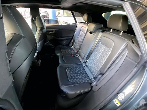 Used 2024 Audi RS Q8 image 19