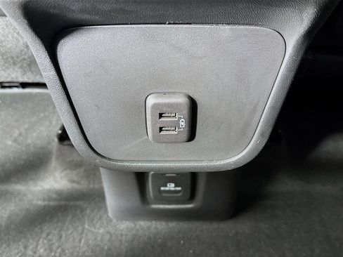 Certified 2023 GMC Terrain Denali image 28