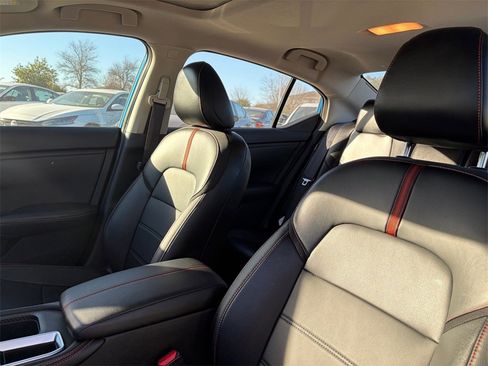 Certified 2024 Nissan Sentra SR w/ SR Premium Package image 10