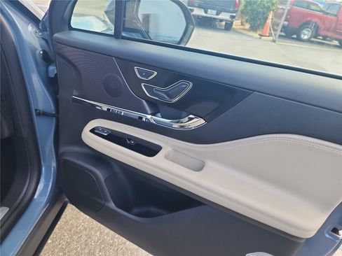 New 2026 Lincoln Corsair Premiere image 21