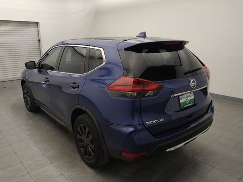 Used 2019 Nissan Rogue S FWD image 5