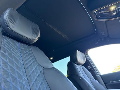 Used 2026 Cadillac Escalade IQ Sport 1 w/ LPO, Floor Liner Package image 18