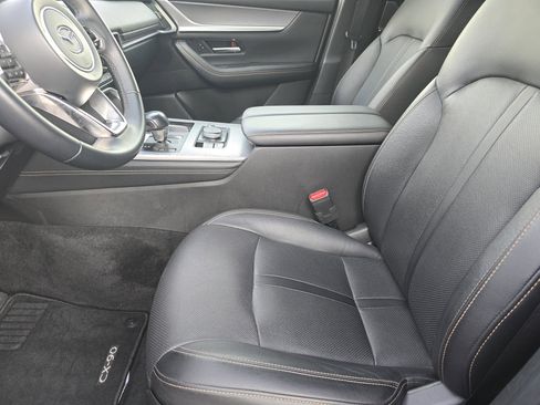 Used 2024 MAZDA CX-90 3.3 Turbo w/ Preferred Plus image 8