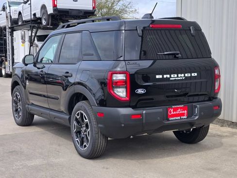 New 2026 Ford Bronco Sport Outer Banks w/ Outer Banks Tech Package+ AWD/4WD image 3