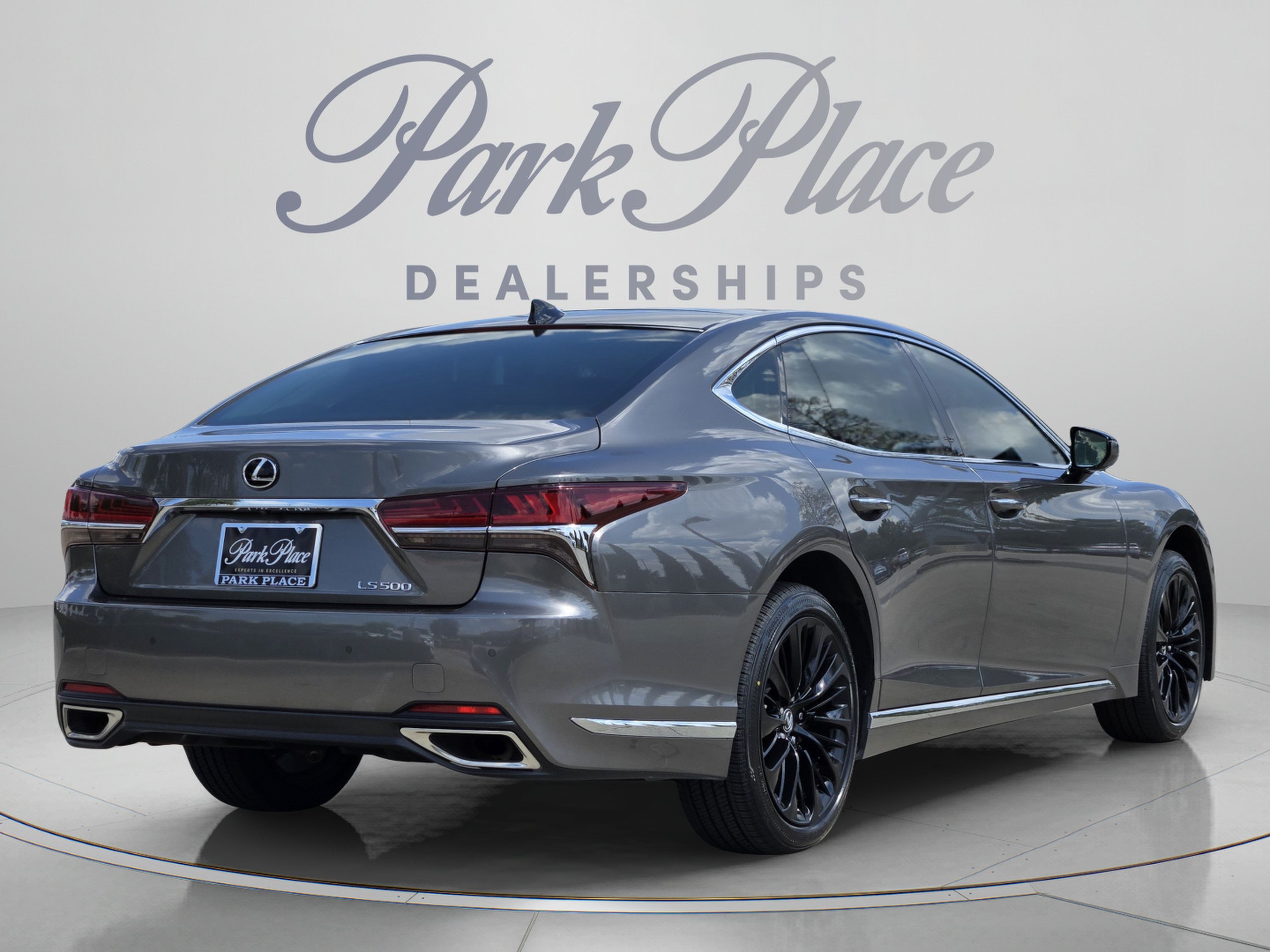 Used 2018 Lexus LS 500 w/ Interior Upgrade Package RWD image 5