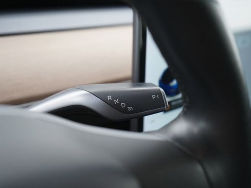 Used 2019 Tesla Model 3 Long Range AWD/4WD image 24