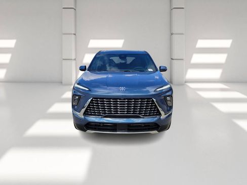 New 2026 Buick Enclave Avenir w/ Super Cruise Package image 2