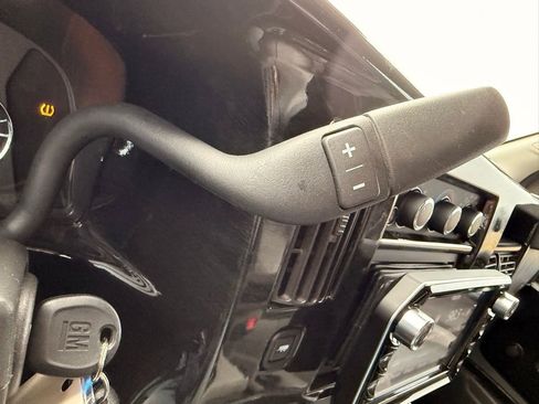 Used 2021 Chevrolet Express 2500 LS w/ Enhanced Convenience Package image 42