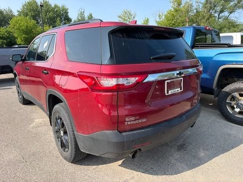 Used 2019 Chevrolet Traverse LT FWD image 7