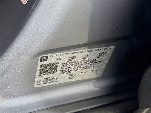 Used 2020 Chevrolet Trax LS w/ Tint and Cruise Package image 17