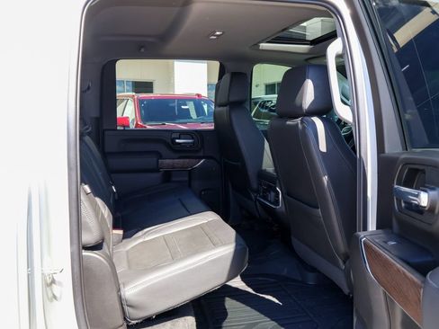 Used 2023 GMC Sierra 2500 Denali w/ Denali Ultimate Package AWD/4WD image 37