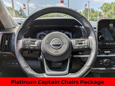 Certified 2024 Nissan Pathfinder Platinum AWD/4WD image 15