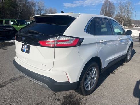 Used 2023 Ford Edge SEL image 6