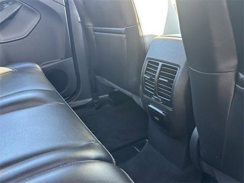 Certified 2017 Ford C-MAX Energi SE w/ Equipment Group 402A image 37