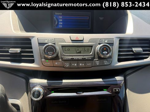Used 2017 Honda Odyssey EX-L image 31