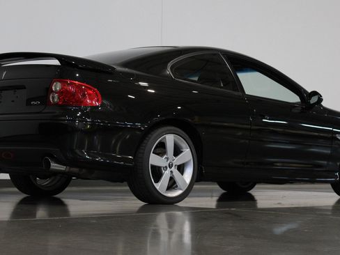 Used 2005 Pontiac GTO RWD image 32