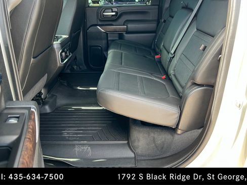 Used 2020 GMC Sierra 3500 Denali w/ Denali Ultimate Package image 21