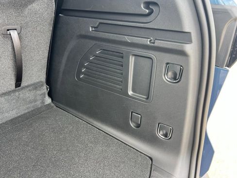 New 2026 Chevrolet Traverse Z71 AWD/4WD image 17