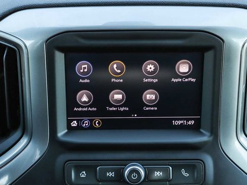 Used 2023 Chevrolet Silverado 2500 Custom w/ Custom Convenience Package image 15