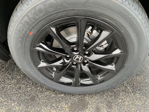 Used 2026 Honda CR-V Sport-L image 9