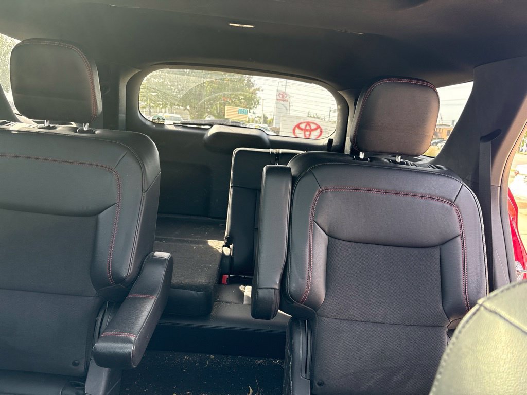 Used 2022 Ford Explorer ST-Line w/ Class IV Trailer Tow Package AWD/4WD image 19