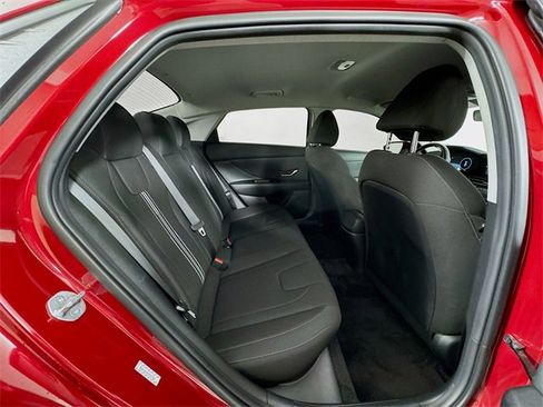 Certified 2023 Hyundai Elantra SEL w/ Convenience Package image 40