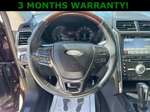Used 2018 Ford Explorer Platinum image 15