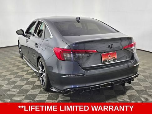 Used 2024 Honda Civic EX image 3