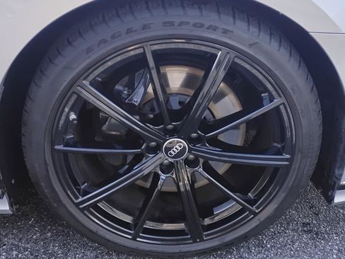 Certified 2022 Audi A8 L 3.0T image 14