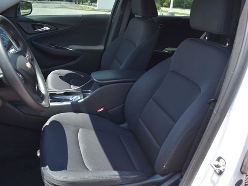 Used 2020 Chevrolet Malibu LS w/ LPO, Convenience Package 1 FWD image 20