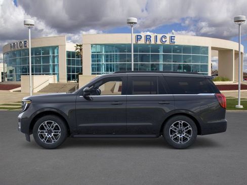 New 2025 Ford Expedition Active image 3