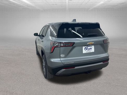 New 2026 Chevrolet Equinox LT w/ Convenience Package II image 8